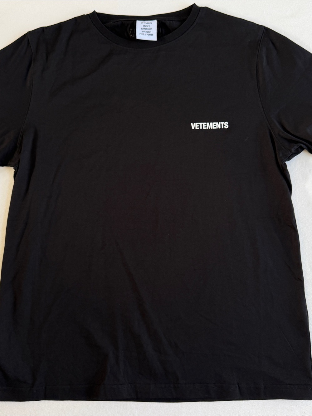 Vetements Black Short Sleeve Logo Tee Medium